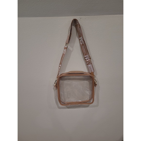 Steve Madden Handbags - Steve Madden Clear Stadium Crossbody bag makeup travel wide adj. Strap concert